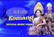 Komang Lyrics Raim Laode - Wo Lyrics